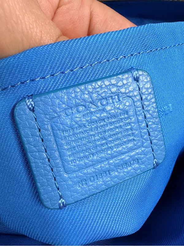 Coach Chalk Crossbody with Pink Trim and Blue Accent - Image 4