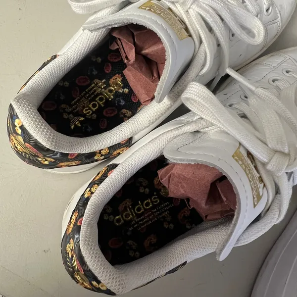 Adidas Stan Smith White Leather Floral Heel Gold Foil Sneakers Womens 6.5 - Image 8