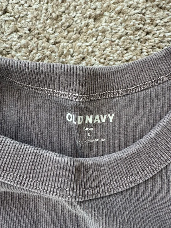 Old Navy Tee - Image 2