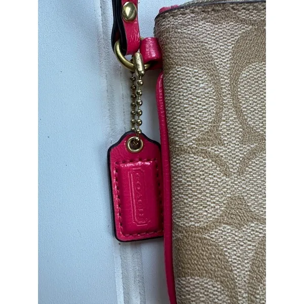 Coach Peyton Signature Brown Pink‎ Wristlet Wallet Gold Logo Zip Closure - Image 3