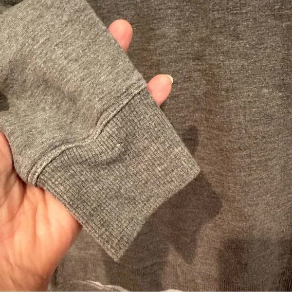 Marled Comfy Cozy Long Sleeve Split Hem Love Sweatshirt Women's Medium‎ Gray - Image 5