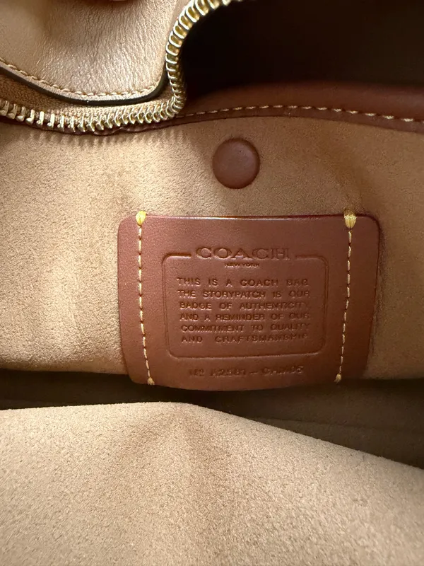 Coach Empire 28 Honey Brown - Image 11