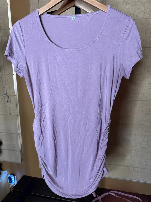 Maternity Lavender Ruched Side Scoop Neck Tunic Top Size Medium Soft Stretch Tee - Image 3