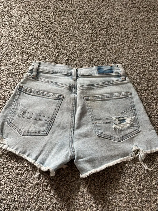 American Eagle Shorts - Image 2