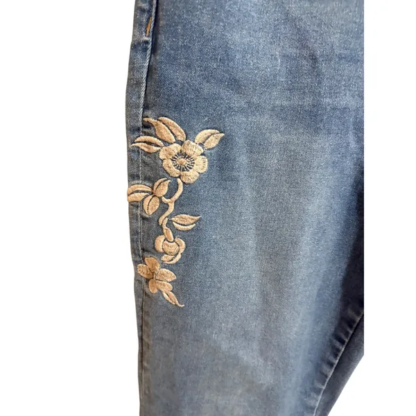 Nicole Miller Soho Bootcut Jeans Womens 8 Blue Excellent Floral Embroidered High - Image 11