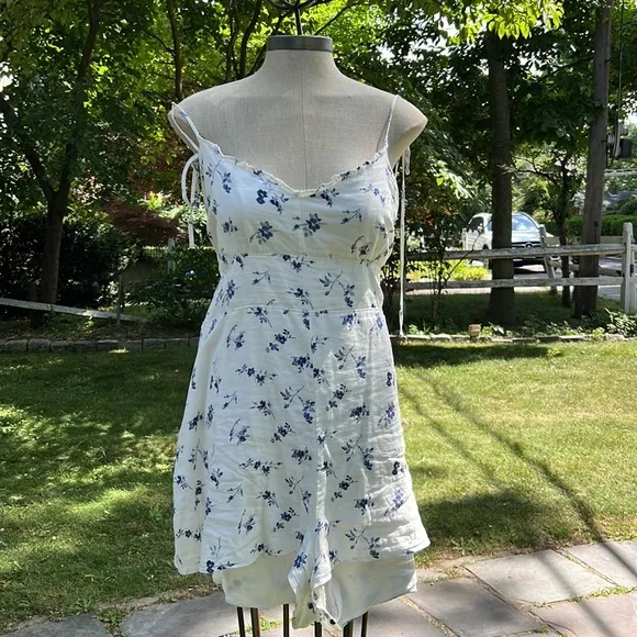 Abercrombie and Fitch romper - Image 2