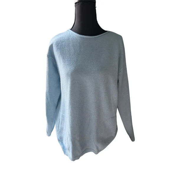 House of Tweed Baby Blue Sweater One Size Button Back Pockets Scotland - Image 4