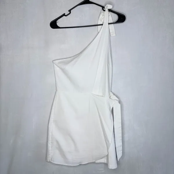 Showpo. White Linen Blend Mini Dress - Image 3