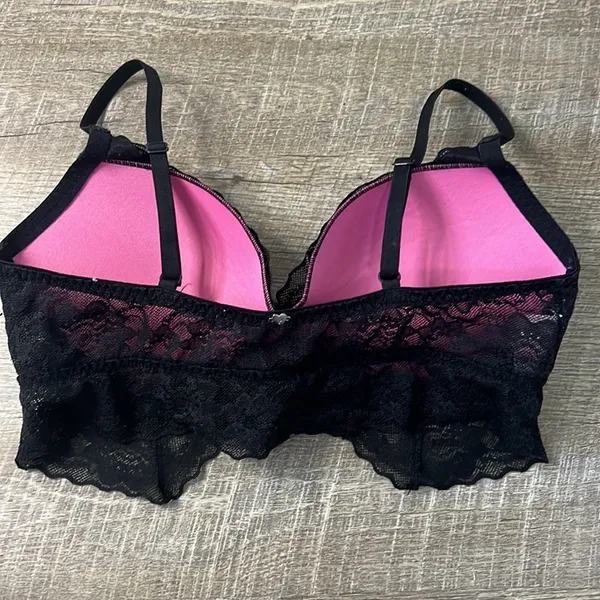 Victoria’s Secret PINK Black Lacey Padded Bra Size Medium - Image 2