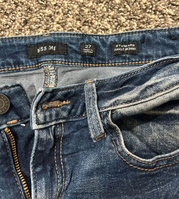 Miss Me Skinny Jeans - Image 3