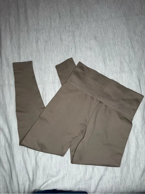 SET Active Sculptflex Leggings / Sand / Medium - Image 2