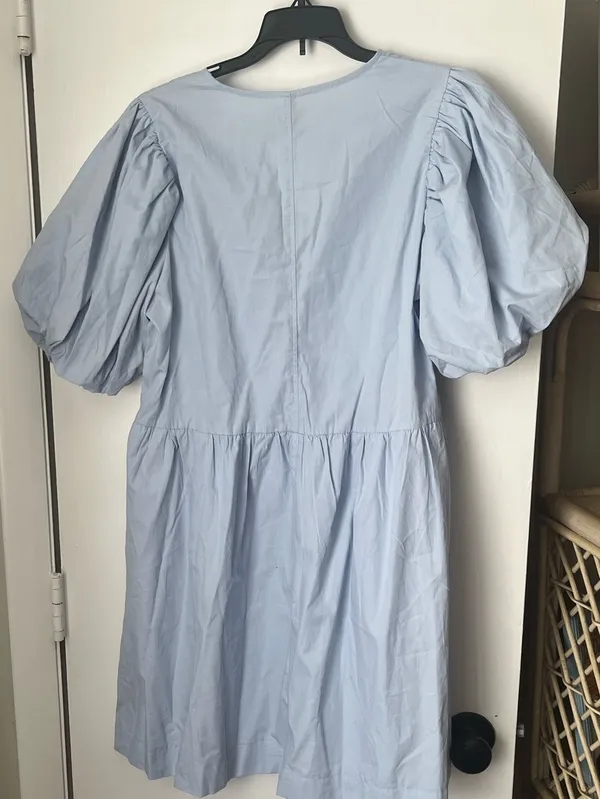 NWT H&M Puffed Sleeve Dress - Image 3