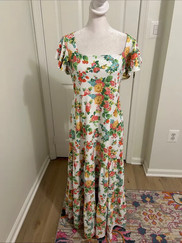 Tuckernuck Smith & Quinn Bitty Dress In Cape Garden Floral New Size Medium - Image 2