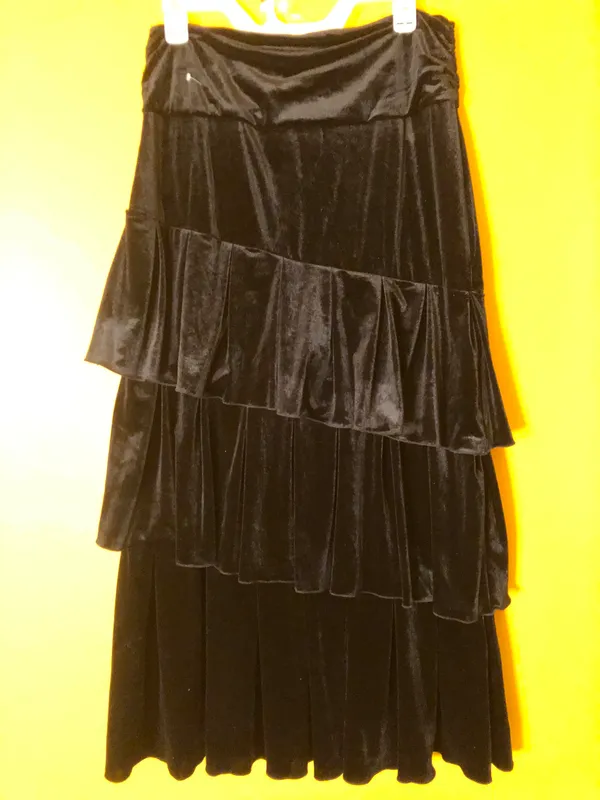 Beautiful new velour skirt. Size M. $45. - Image 2