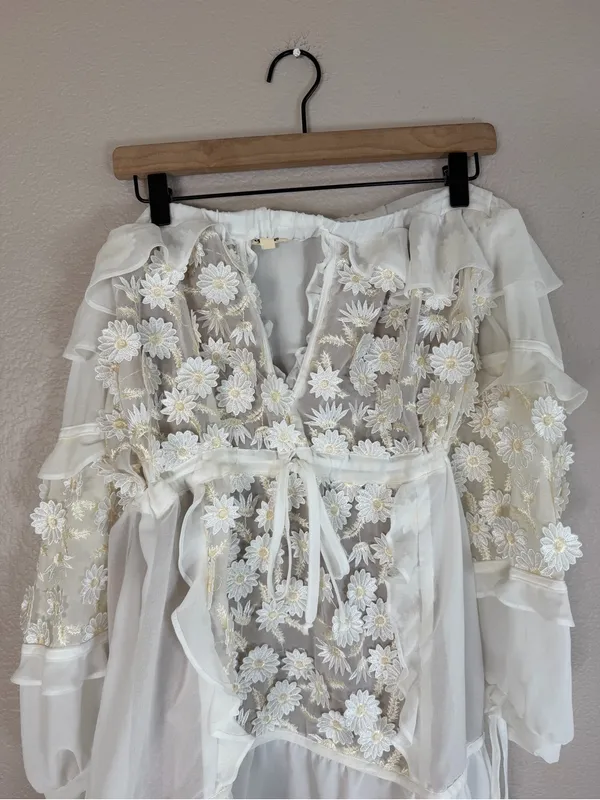For Love & Lemons Bridal Carolina Daisy Off The Shoulder Mini Dress size Medium - Image 8
