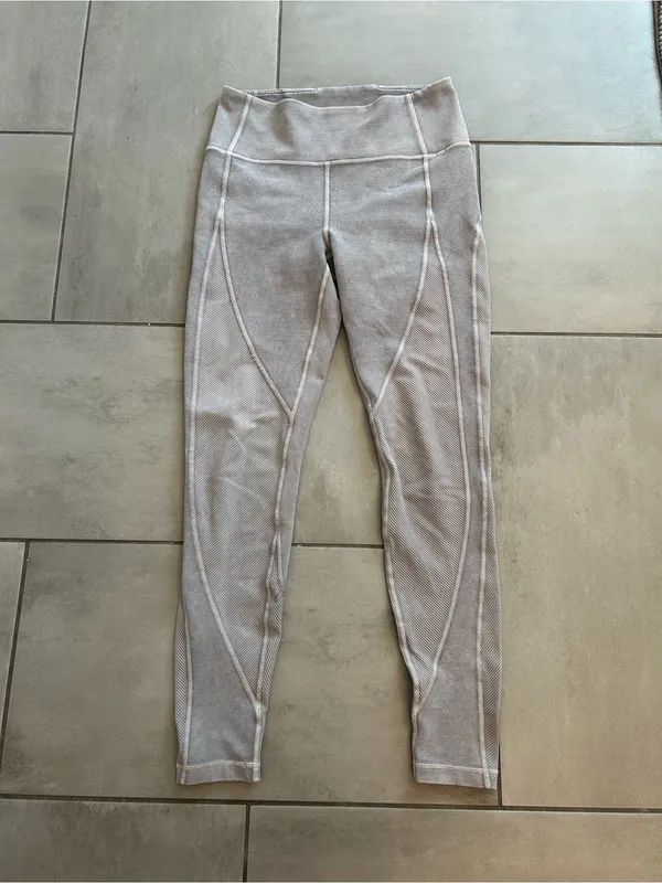 Lululemon Wunder Under High-Rise Tight *Snow Washed Ribbed 28" | Washed Luna - Image 2