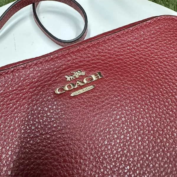 Coach Pebble Leather Shoulder‎ Bag Auth Red Medium Women - Image 2