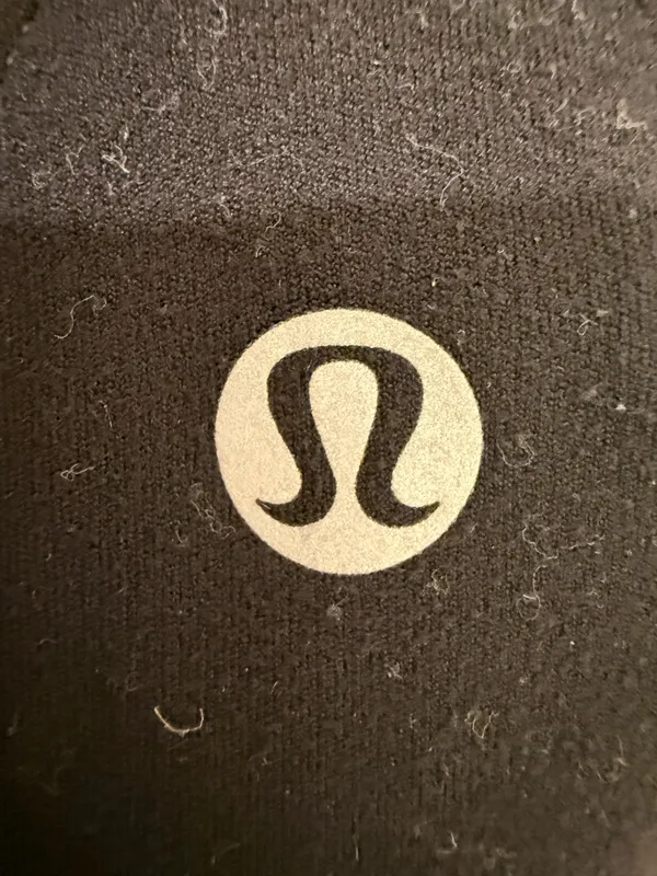 Lululemon Tank Align Black - Image 3