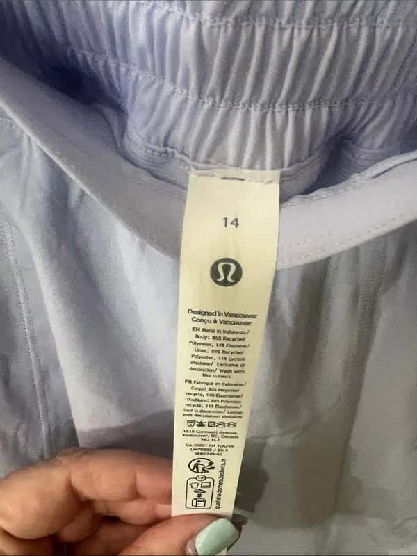 Lululemon Hotty Hot HR Short 2.5” Lined - Image 9