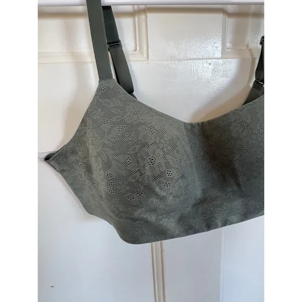 Aerie Smoothiez green wireless bra size medium - Image 2