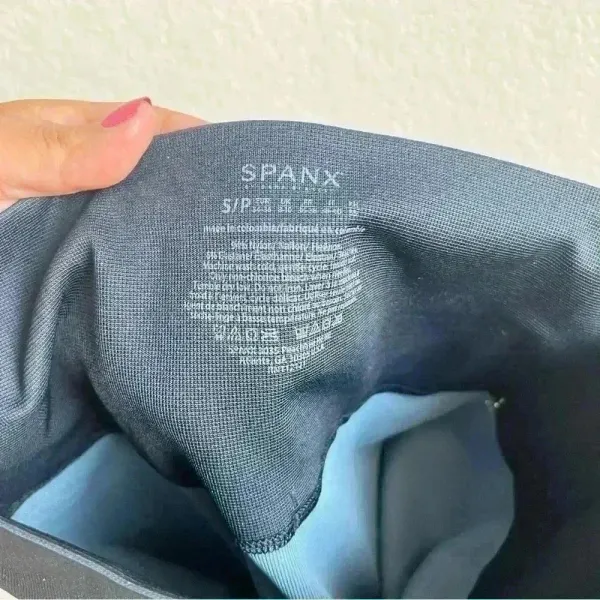 SPANX Women's Indigo Sky Seemless Moto Look‎ at Me Now Leggings Size Small NWT - Image 11