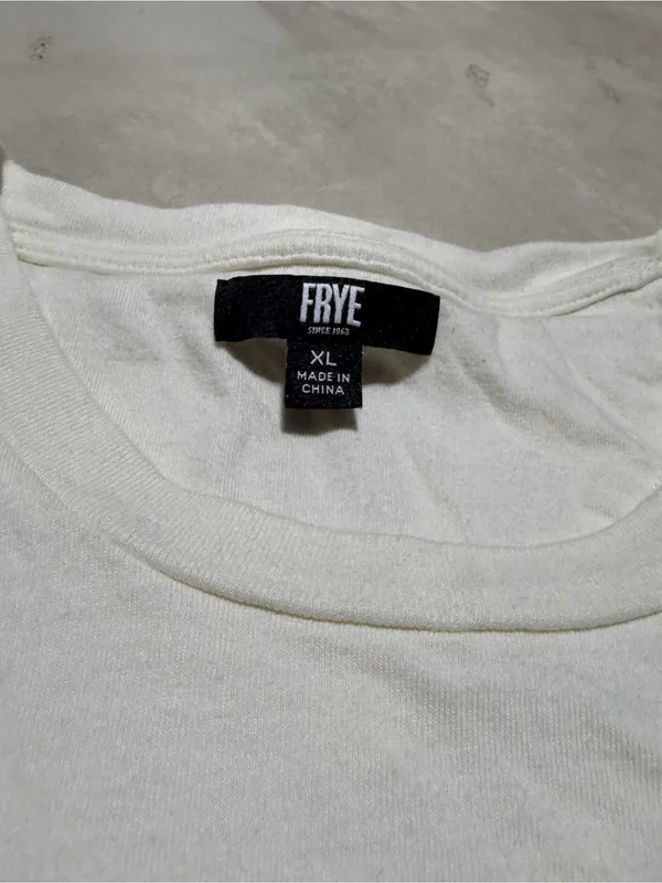 Frye cream Hell-Cat Graphic Crewneck Tee XL - Image 2