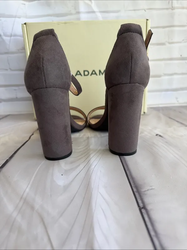 J. Adams Shirley Grey Suede Block Heel Sandals - Image 8