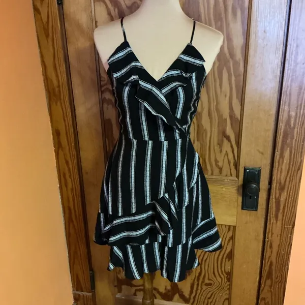 Lydelle Small Black White Striped Ruffle Crossover Mini Dress - Image 9