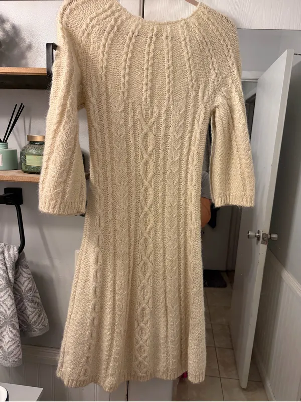 Kenji for Anthropologie 2000’s Women’s Cream Cable-Knit Midi Dress - Image 4