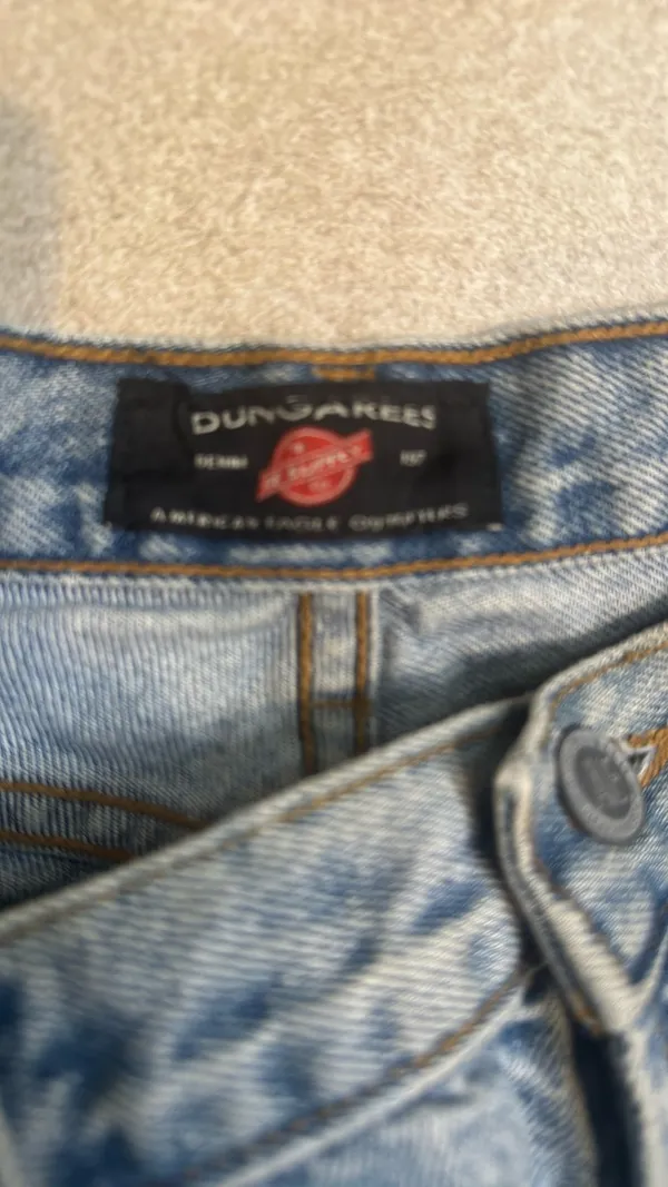 American Eagle Outfitters (Dungarees) - Image 3