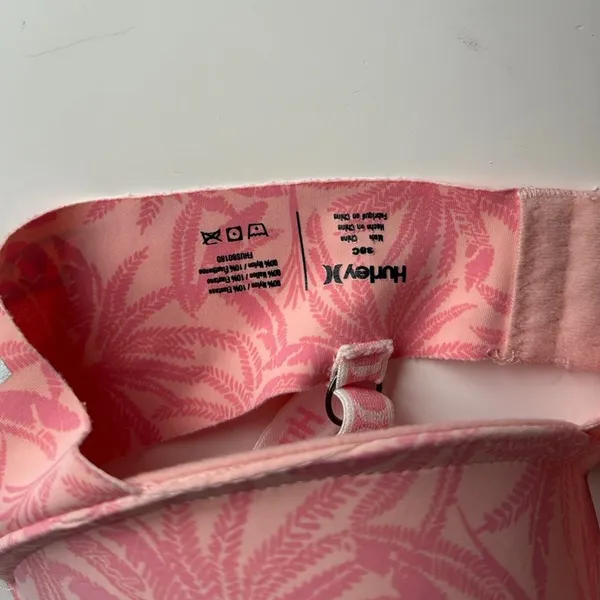 Hurley Pink Textured Underwire Bra with Adjustable Straps - Image 3