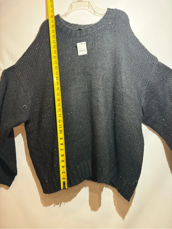 NWT ELOQUII Black Sequin Knit Long Sleeve Sparkle Pullover Sweater Size 26/28 - Image 5