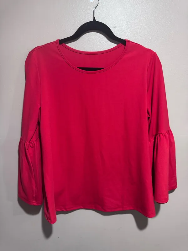 SHEIN Women’s Red Bell-Sleeve Top Small - Image 3