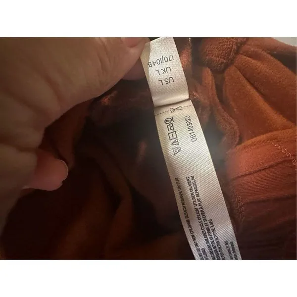 Anthropologie daily practice side tie velvet pullover burnt orange large - Image 7