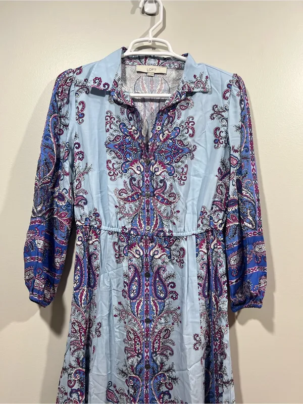 LOFT Light Blue & Blue Paisley Button Front Midi Dress Size XS - Image 2