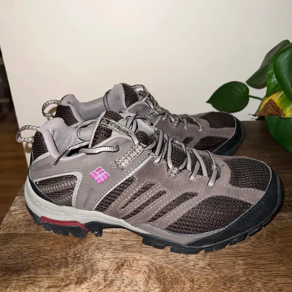 Columbia Techlite Womens 7.5 Trail Hiking Gray‎ Pink Mesh Breathable Gorpcore - Image 7