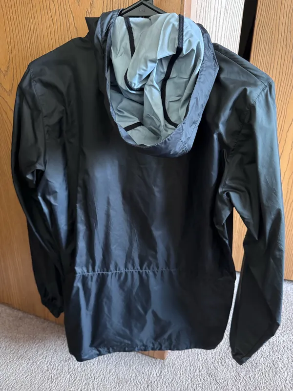 Columbia Rain Jacket - Image 2