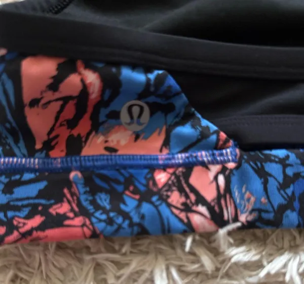 Lululemon Floral Sports Bra Size 10 - Image 3