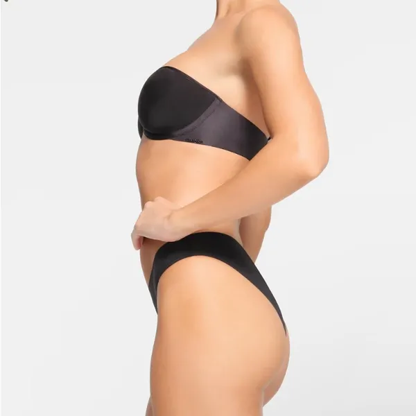 NWT SKIMS Weightless‎ Strapless Bra in Onyx Sz 30D - Image 3