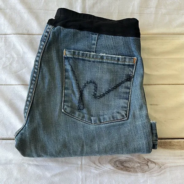 Citizens of Humanity Maternity Bootcut/Flare Jeans - Image 2