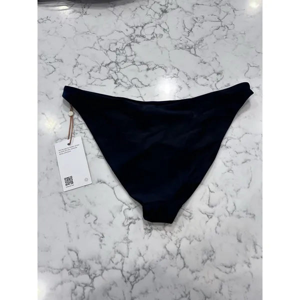 NWT Quince Black Low Rise Bikini Bottoms Size Small - Image 2