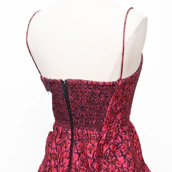 ALICE +‎ OLIVIA. Jamila Fit-&-Flare Dress. - Image 13