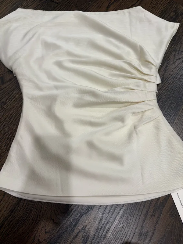 White Elegant Top - Image 2