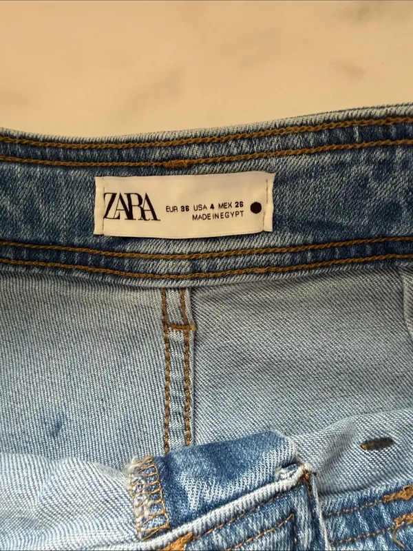 Zara Light Blue Wide-Leg Jeans - Image 4