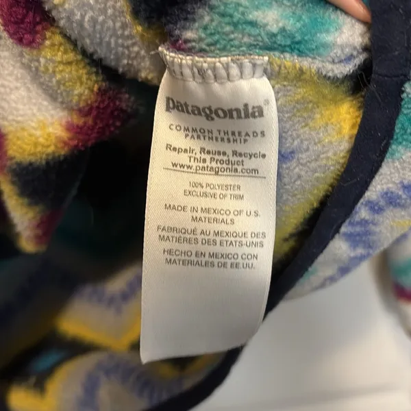 Patagonia Women's Lightweight Synchilla® Snap-T Pullover Aztec Print - Image 6