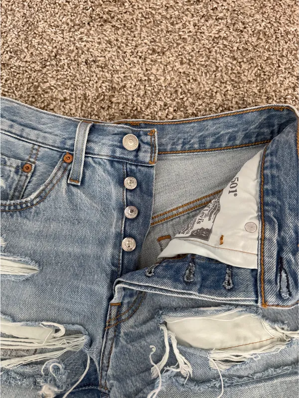 501 Levi’s Shorts - Image 5