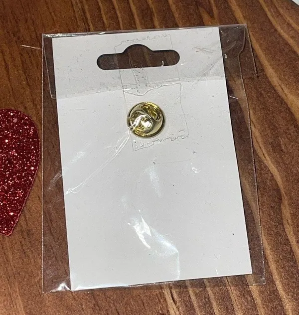 Vintage 1998 AUTOM LAPEL PIN Gift NEW!! KEY Hat pin HOUSE RARE - Image 3
