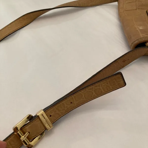 Michael Kors crossbody - Image 7