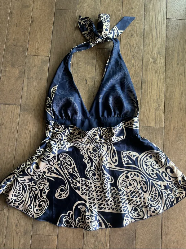 Wet Seal Navy and White Halter Dressy Tank with Decorative Print - Image 7