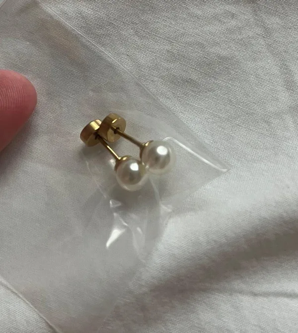 Pearl gold earring - Image 3